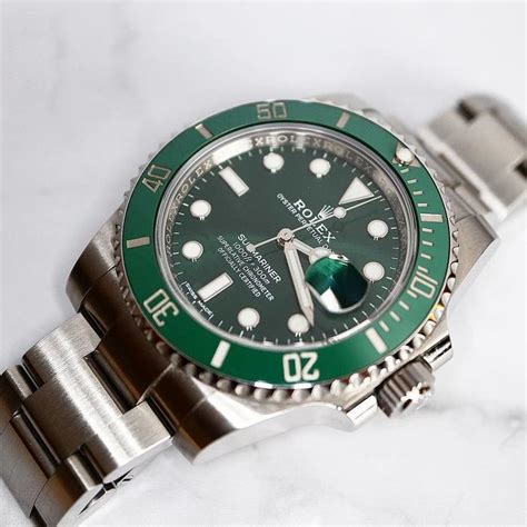 rolex submarine hulk cinturino verde|rolex hulk sub review.